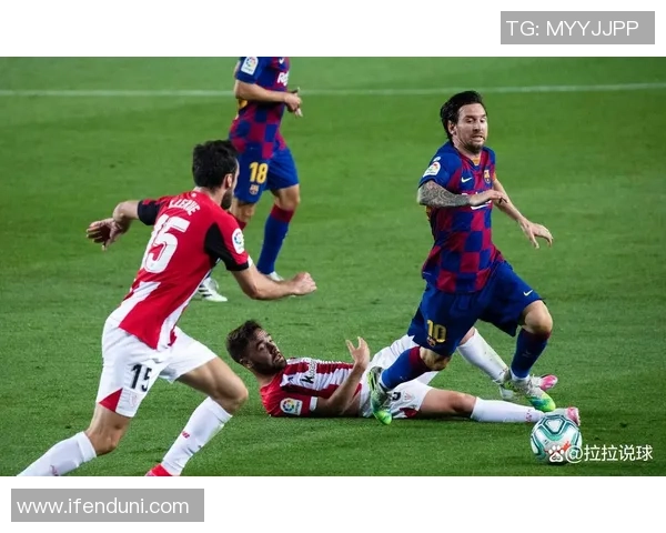 尤文图斯友谊赛大胜曼联三球神扑瞬间引发全场热烈欢呼与十大精彩进球回顾